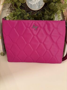 Lug Galley Satin Luxe in Orchid